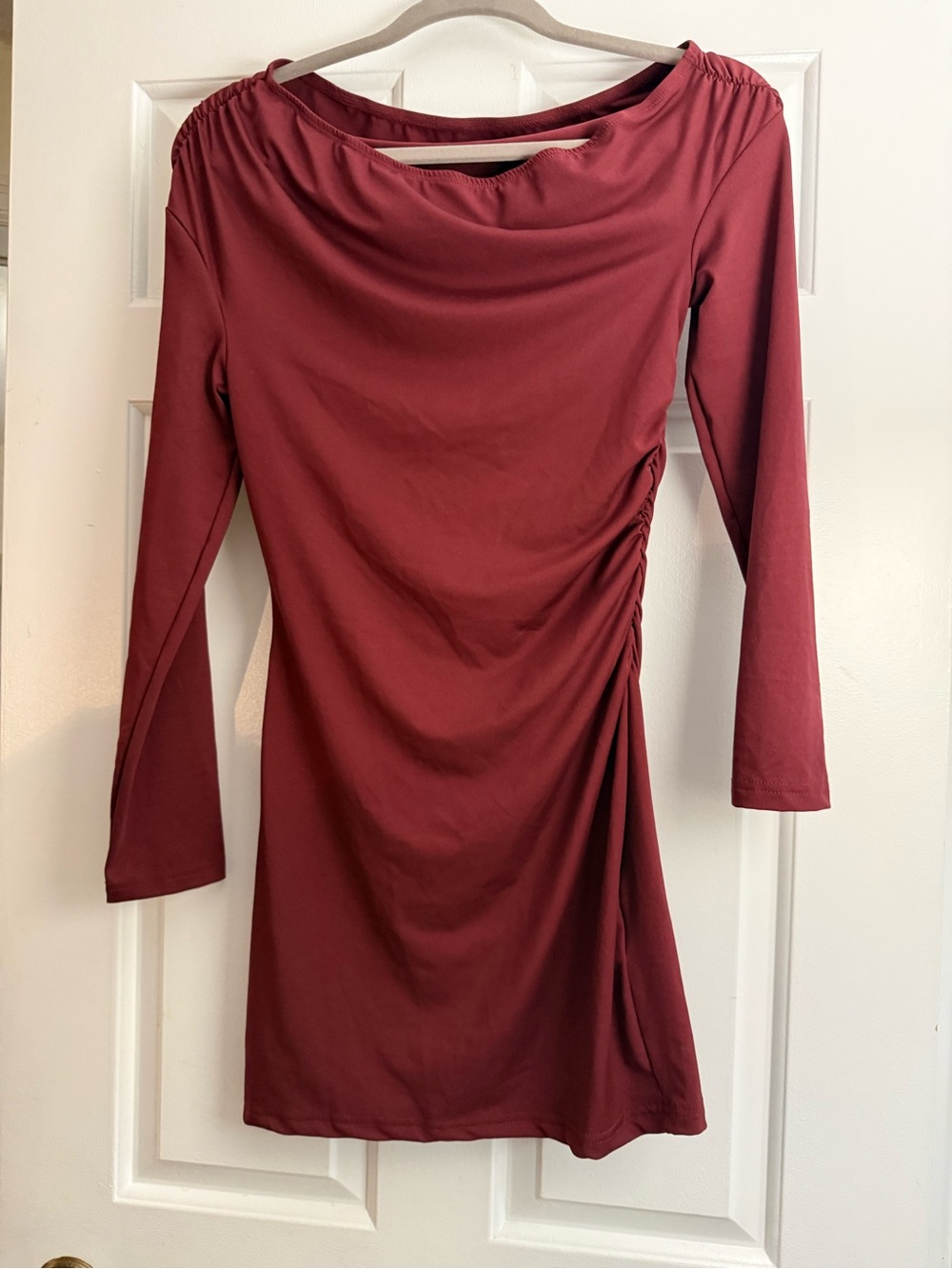 🌸 4/$20 Sale - Burgundy Draped Neck Ruched Dress – Long Sleeve Dress Small - Picture 2 of 3